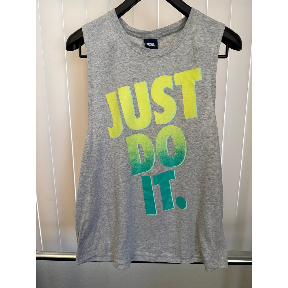 Women’s Vintage Nike “Just Do It “ Gray Workout Tank Top Size Large *Read*
